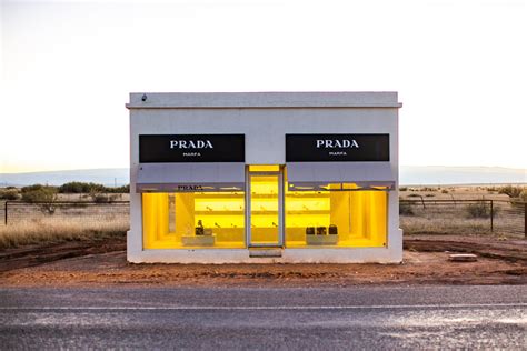 elmgreen and dragset prada marfa|prada marfa website.